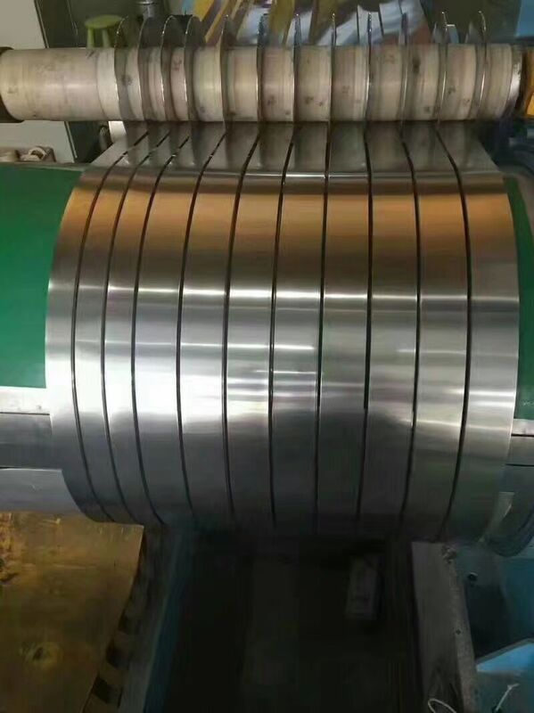 Ancho 2.4m Bobina de Acero Laminado en Frío Apariencia Limpia Diseñada para Fabricación Industrial e Ingeniería de Precisión